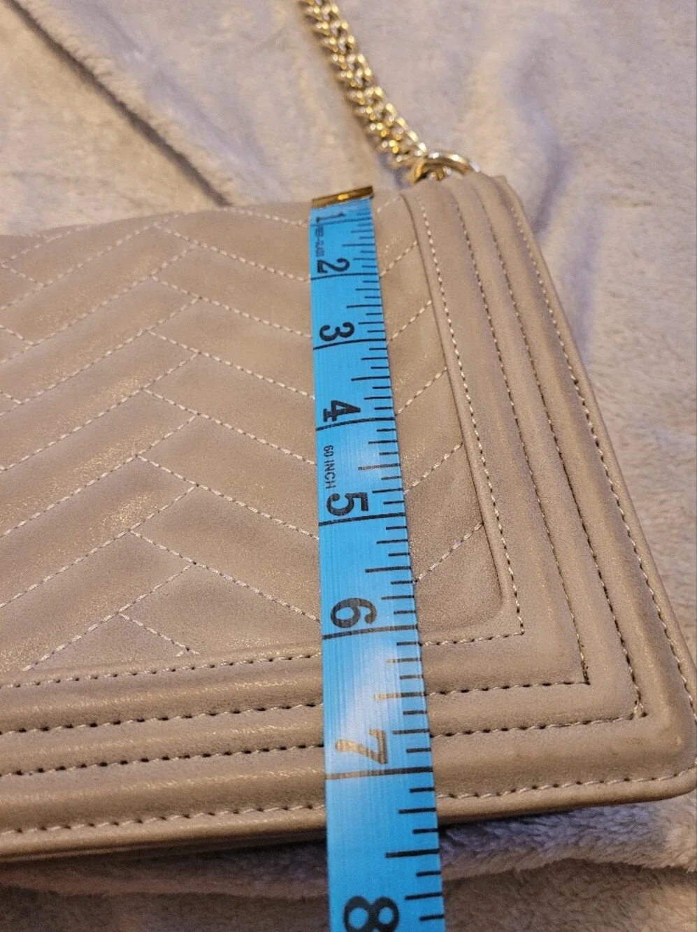BCBG Paris Gray Taupe Quilted Shoulder Bag Gold Chain Purse